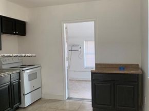 3050 NW 8th Place, Fort Lauderdale FL 33311