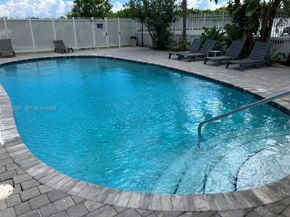335 Ocean Drive 306, Miami Beach FL 33139