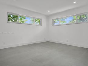 4731 Pierce Street, Hollywood FL 33021