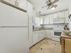 401 Lake Frances Drive 401, West Palm Beach FL 33411