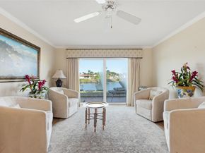401 Lake Frances Drive 401, West Palm Beach FL 33411