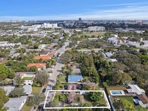 516 SW 17th Street, Fort Lauderdale FL 33315
