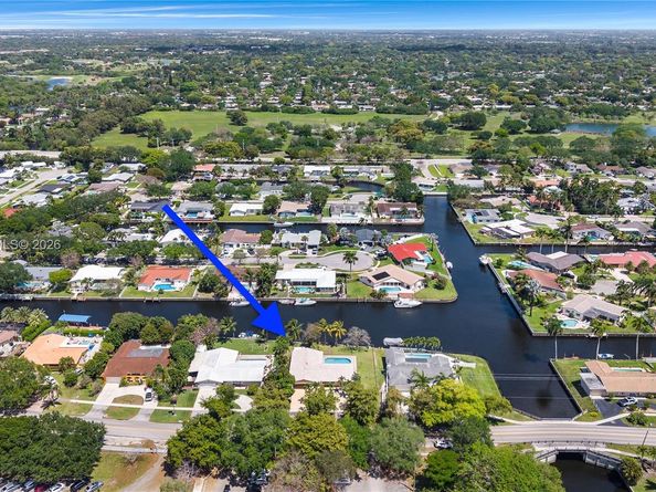 6121 SW 16th Street, Plantation FL 33317