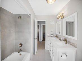 6121 SW 16th Street, Plantation FL 33317