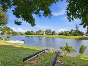 2462 Westmont Place, Royal Palm Beach FL 33411