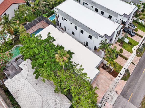 816 SE 12th Street, Fort Lauderdale FL 33316