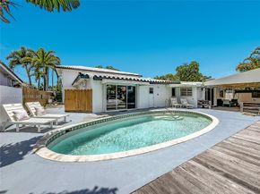 2216 NE 18th Avenue, Wilton Manors FL 33305