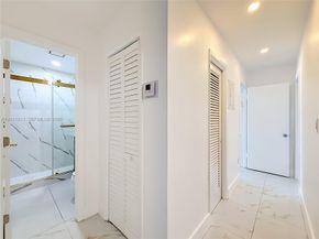 2216 NE 18th Avenue, Wilton Manors FL 33305
