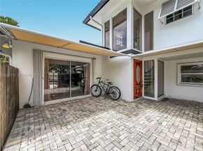 2216 NE 18th Avenue, Wilton Manors FL 33305
