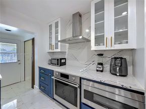 2216 NE 18th Avenue, Wilton Manors FL 33305