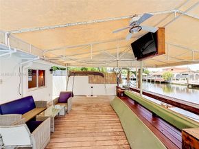 2216 NE 18th Avenue, Wilton Manors FL 33305