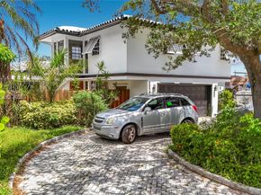 2216 NE 18th Avenue, Wilton Manors FL 33305