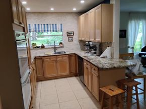 2417 NW 7th Avenue, Wilton Manors FL 33311