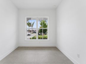 154 Parkside Way 14, Royal Palm Beach FL 33414