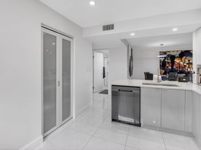 15401 Pembridge Avenue 15, Delray Beach FL 33484