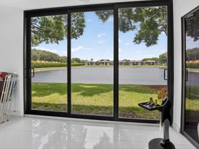 15401 Pembridge Avenue 15, Delray Beach FL 33484