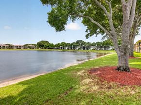 15401 Pembridge Avenue 15, Delray Beach FL 33484