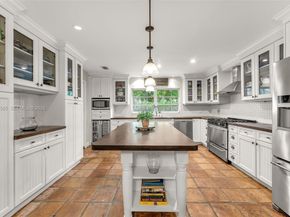 7603 SW 91st Avenue, Miami FL 33173
