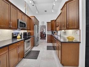 21375 Sonesta Way, Boca Raton FL 33433