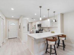 52 Stratford Lane W F, Boynton Beach FL 33436