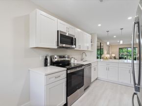 52 Stratford Lane W F, Boynton Beach FL 33436