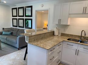 801 SW 10th Street 12, Fort Lauderdale FL 33315