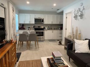 801 SW 10th Street 12, Fort Lauderdale FL 33315