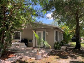 801 SW 10th Street 12, Fort Lauderdale FL 33315