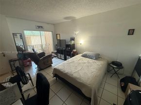 6780 W 2nd Court 313, Hialeah FL 33012
