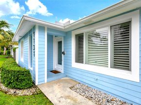 1131 Surf Road, Singer Island FL 33404