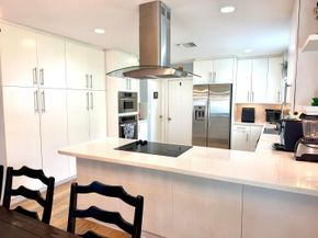 11 Holly Drive, Boynton Beach FL 33436