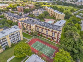 9280 Fontainebleau Boulevard 505, Miami FL 33172
