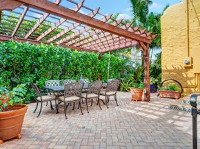 348 Plymouth Road, West Palm Beach FL 33405