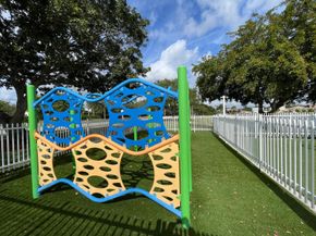 140 NW 151st Ave, Pembroke Pines FL 33028