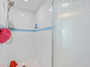 2202 S Cypress Bend Dr 606, Pompano Beach FL 33069