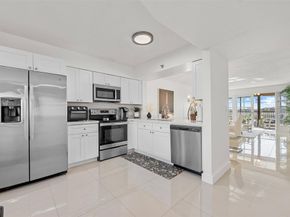 2202 S Cypress Bend Dr 606, Pompano Beach FL 33069
