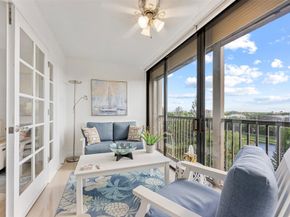 2202 S Cypress Bend Dr 606, Pompano Beach FL 33069