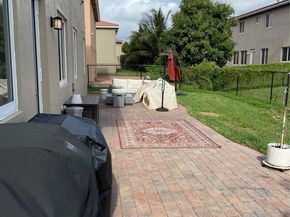 20439 NW 9th Ct, Miami FL 33169