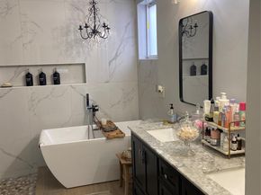 20439 NW 9th Ct, Miami FL 33169