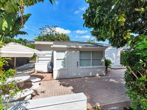 439 28th Street, West Palm Beach FL 33407