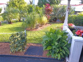 4600 NW 43rd St, Lauderdale Lakes FL 33319