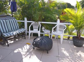 4600 NW 43rd St, Lauderdale Lakes FL 33319