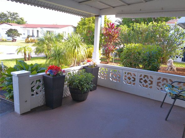 4600 NW 43rd St, Lauderdale Lakes FL 33319