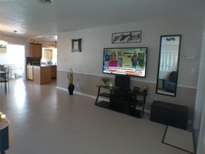 4600 NW 43rd St, Lauderdale Lakes FL 33319