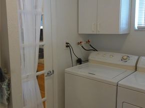 4600 NW 43rd St, Lauderdale Lakes FL 33319