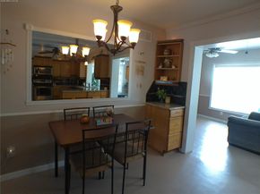 4600 NW 43rd St, Lauderdale Lakes FL 33319