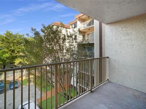 15231 SW 80th St 410, Miami FL 33193