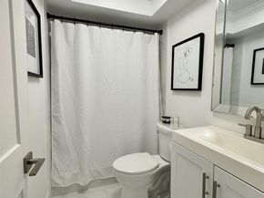 2141 NE 68th St 203, Fort Lauderdale FL 33308