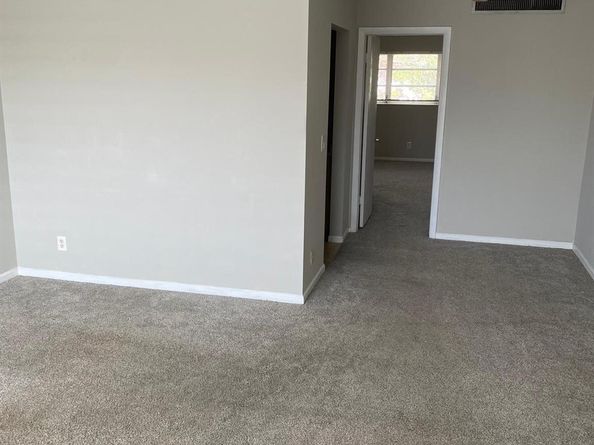 2303 S Federal Highway 19, Boynton Beach FL 33435