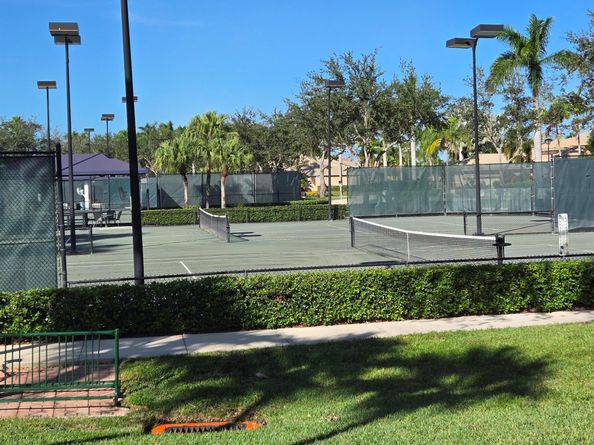 2297 Windjammer Way, West Palm Beach FL 33411